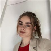 Étudiante en psychologie donne principalement cours de mathématiques pour tous niveaux